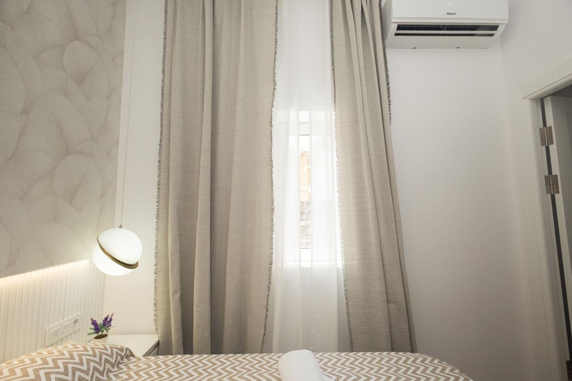 Ra Apartamentos Sevilla Аликанте Экстерьер фото